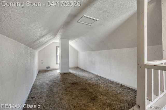 22481 Springbrook Avenue, Farmington, MI 48336