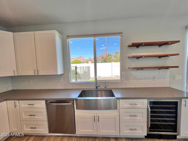 4426 E Campbell Avenue, Phoenix, AZ 85018