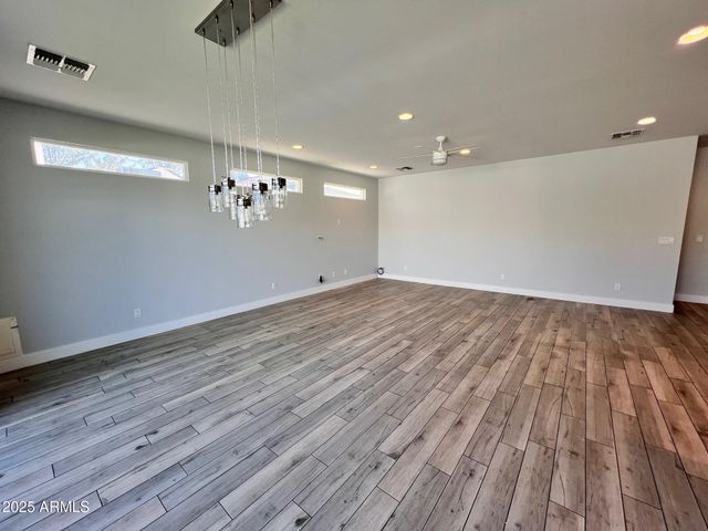 4426 E Campbell Avenue, Phoenix, AZ 85018