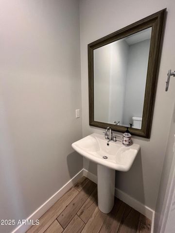 4426 E Campbell Avenue, Phoenix, AZ 85018