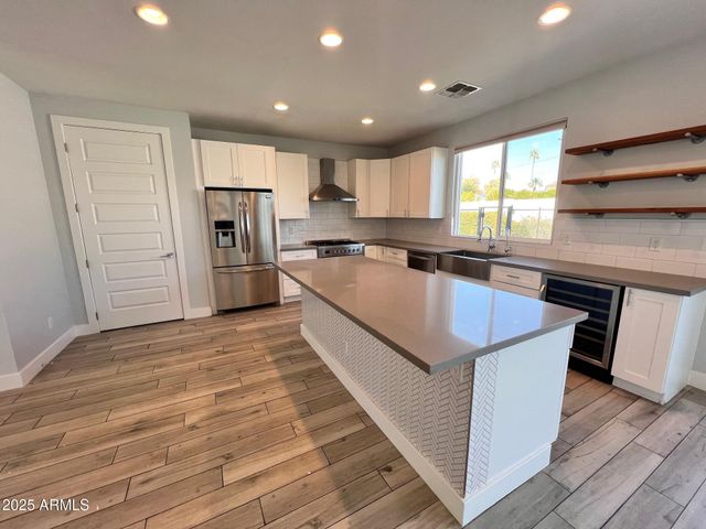 4426 E Campbell Avenue, Phoenix, AZ 85018