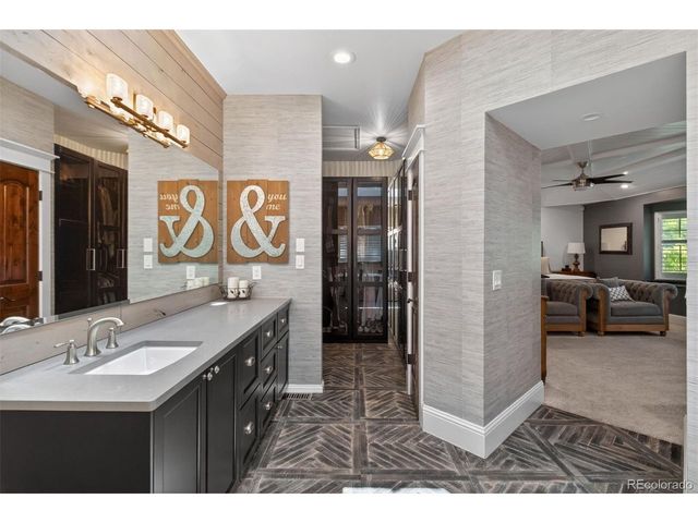 6435 E Tufts Ave, Englewood, CO 80111