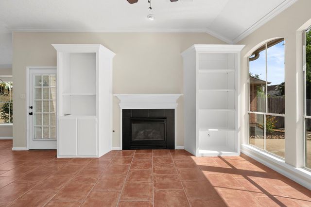 4207 Lakeshore Forest Drive, Missouri City, TX 77459