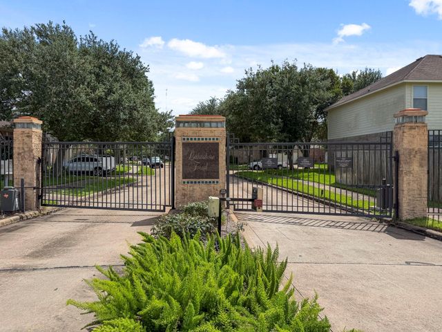 4207 Lakeshore Forest Drive, Missouri City, TX 77459