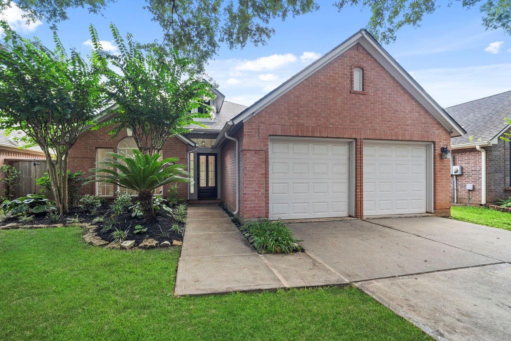 4207 Lakeshore Forest Drive, Missouri City, TX 77459