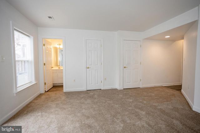 8150 RAINWATER CIR, Manassas, VA 20111