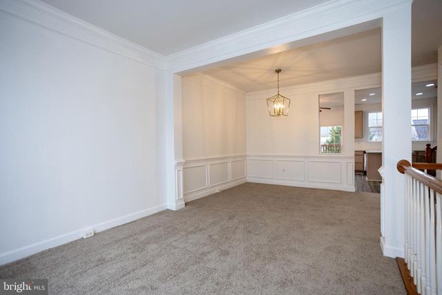 8150 RAINWATER CIR, Manassas, VA 20111