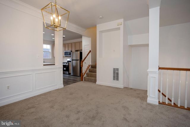 8150 RAINWATER CIR, Manassas, VA 20111