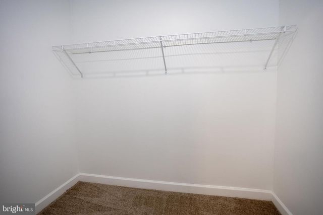 8150 RAINWATER CIR, Manassas, VA 20111