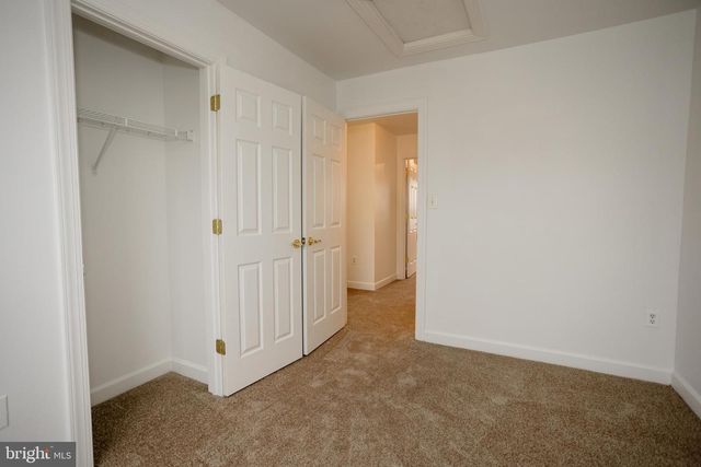 8150 RAINWATER CIR, Manassas, VA 20111