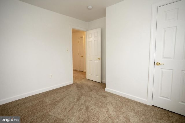 8150 RAINWATER CIR, Manassas, VA 20111