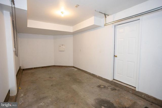 8150 RAINWATER CIR, Manassas, VA 20111