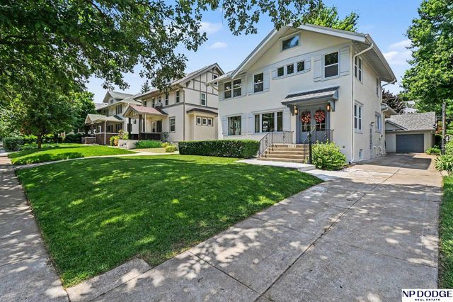 314 S 52 Street, Omaha, NE 68132