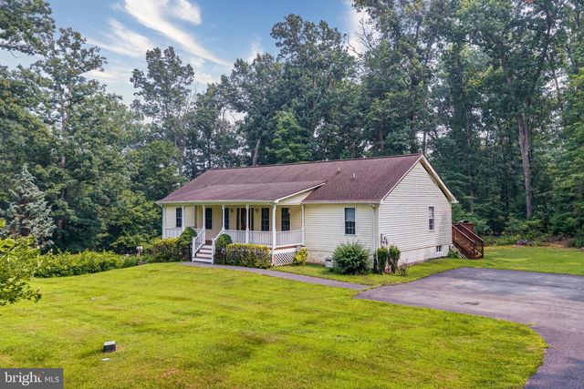 86 IRIS LN, Front Royal, VA 22630