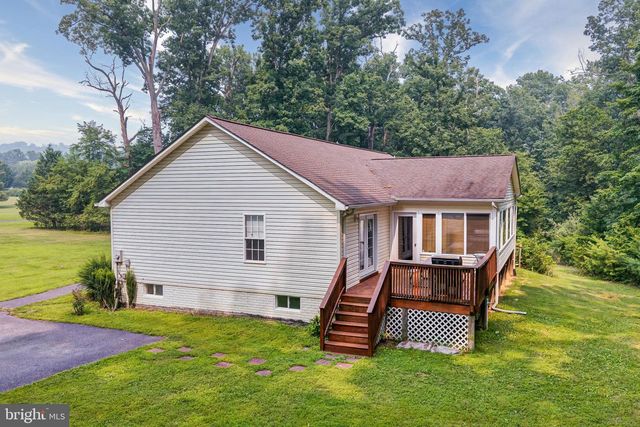 86 IRIS LN, Front Royal, VA 22630