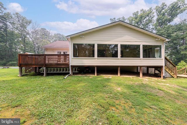 86 IRIS LN, Front Royal, VA 22630