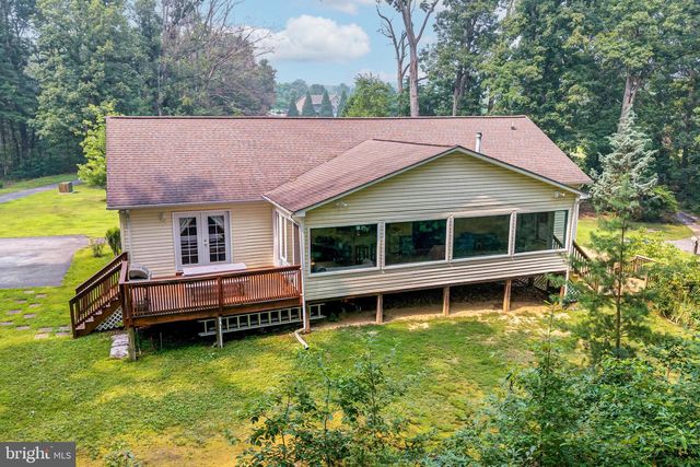 86 IRIS LN, Front Royal, VA 22630