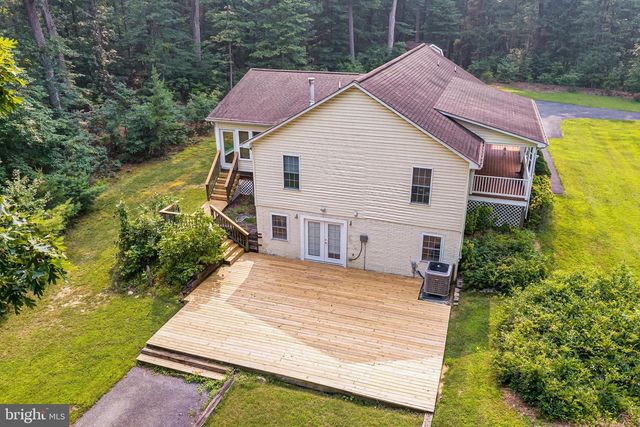 86 IRIS LN, Front Royal, VA 22630