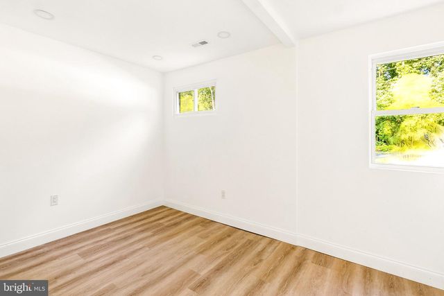 1146 VIOLET AVE, Williamstown, NJ 08094