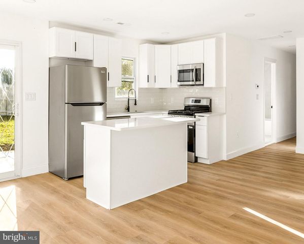 1146 VIOLET AVE, Williamstown, NJ 08094