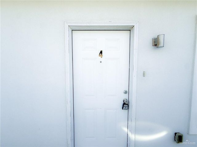 5704 Puffin Avenue 4, Mcallen, TX 78573