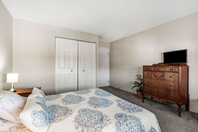 12 Mount Vernon St 44, Melrose, MA 02176