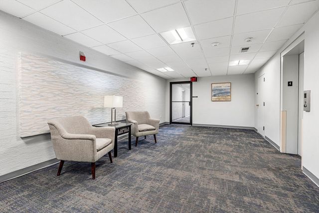 12 Mount Vernon St 44, Melrose, MA 02176