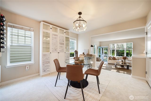 1787 26th Walk NE, Issaquah, WA 98029