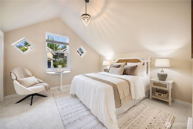 1787 26th Walk NE, Issaquah, WA 98029