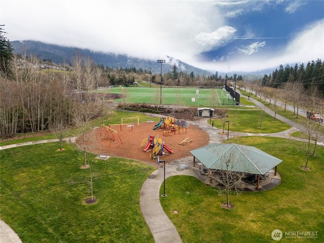 1787 26th Walk NE, Issaquah, WA 98029