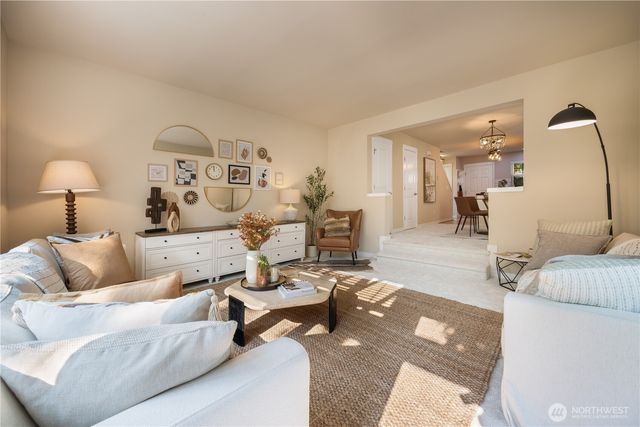 1787 26th Walk NE, Issaquah, WA 98029