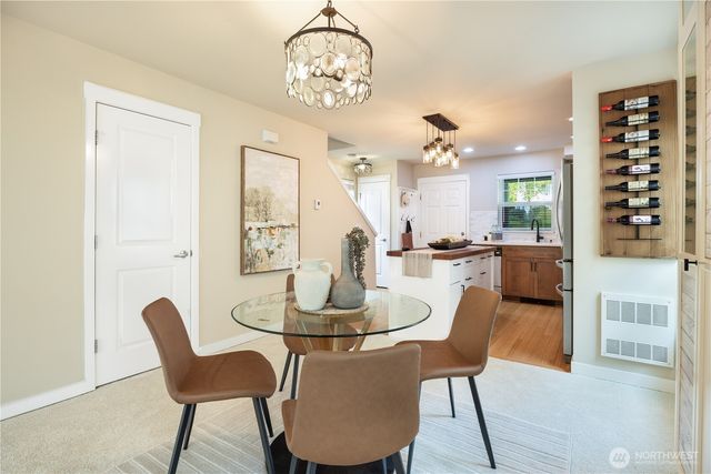 1787 26th Walk NE, Issaquah, WA 98029