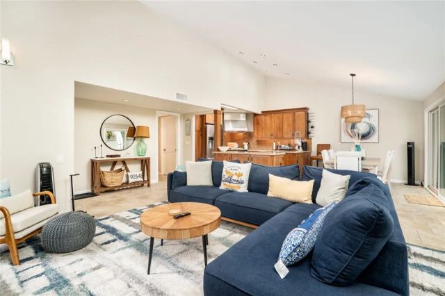 7195 Little Harbor, Huntington Beach, CA 92648