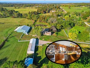 12182 State Highway Ee, Mountain Grove, MO 65711