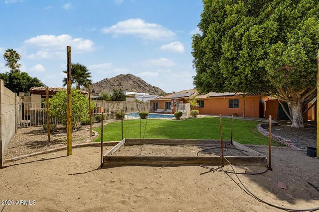 13002 N 23RD Place, Phoenix, AZ 85022