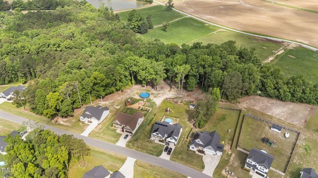 176 Lowery Lane, Benson, NC 27504