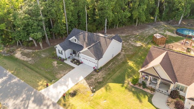 176 Lowery Lane, Benson, NC 27504