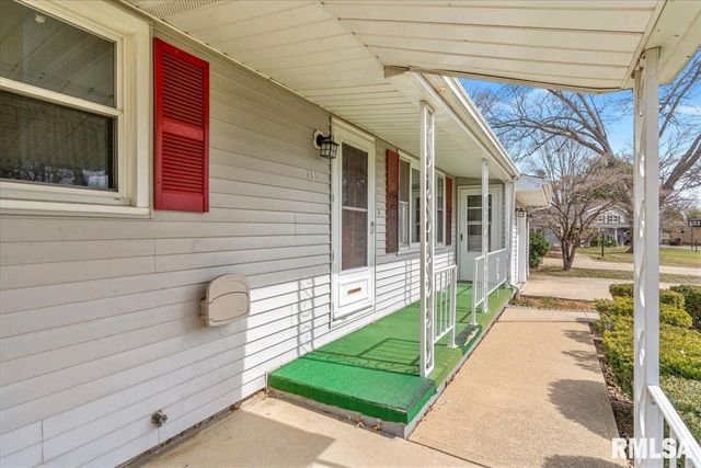 139 WILLOW Road, Rochester, IL 62563