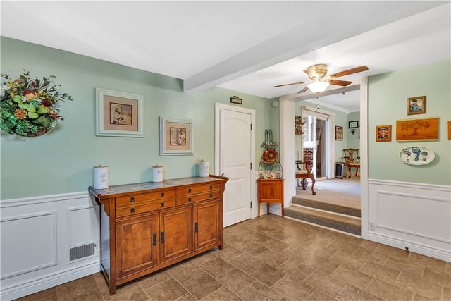 213 Whittier St, Vandergrift, PA 15690