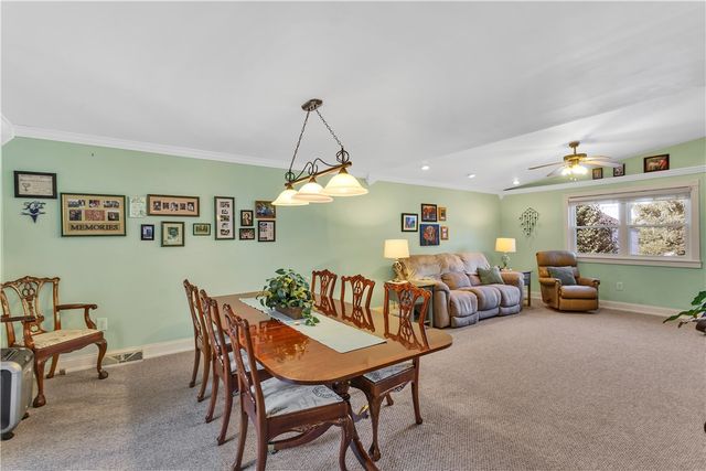 213 Whittier St, Vandergrift, PA 15690