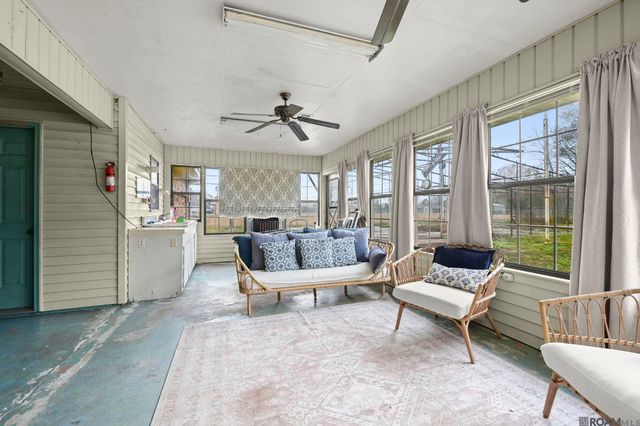 27530 Intracoastal Rd, Plaquemine, LA 70764