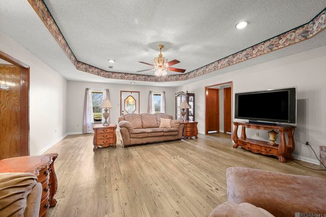 27530 Intracoastal Rd, Plaquemine, LA 70764