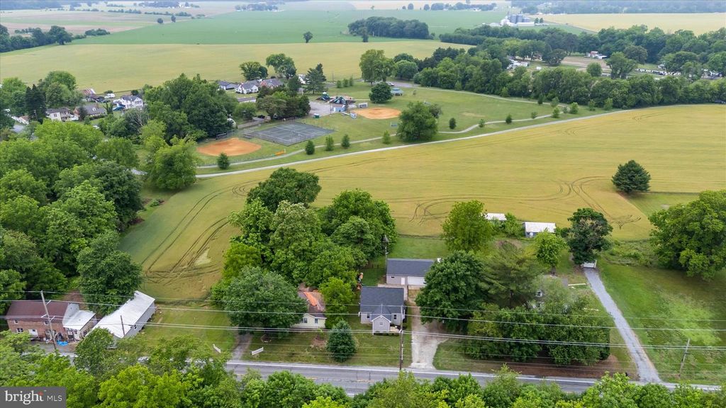Image 50 of property listing at 11994 CORDOVA RD, Cordova, MD 21625