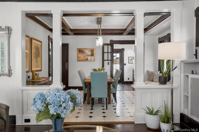 30 Myrtle Boulevard, Larchmont, NY 10538