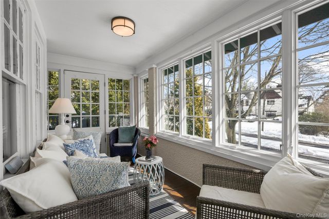 30 Myrtle Boulevard, Larchmont, NY 10538