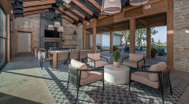 916 River Sky Road, Lavon, TX 75166