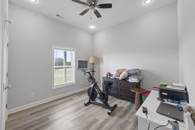 1195 Highway 52, E, Portland, TN 37148