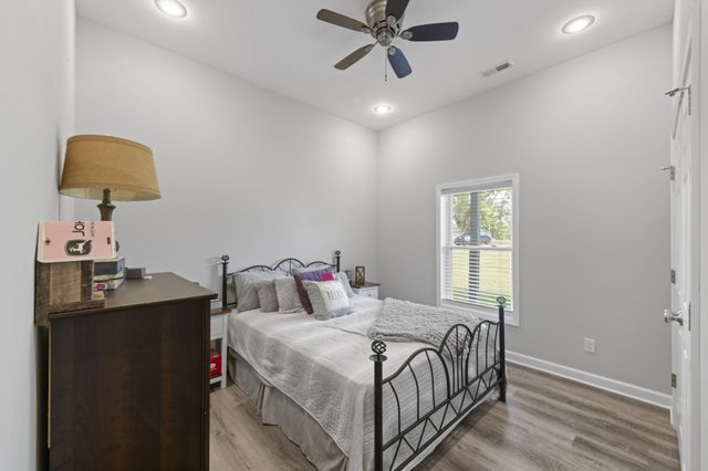 1195 Highway 52, E, Portland, TN 37148