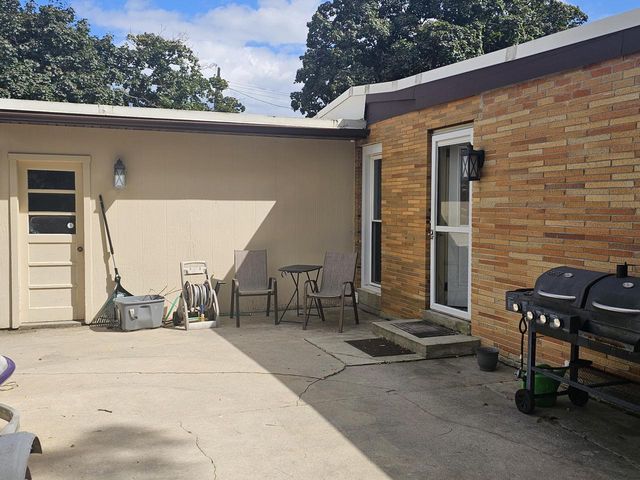 1008 N 23rd STREET, Manitowoc, WI 54220