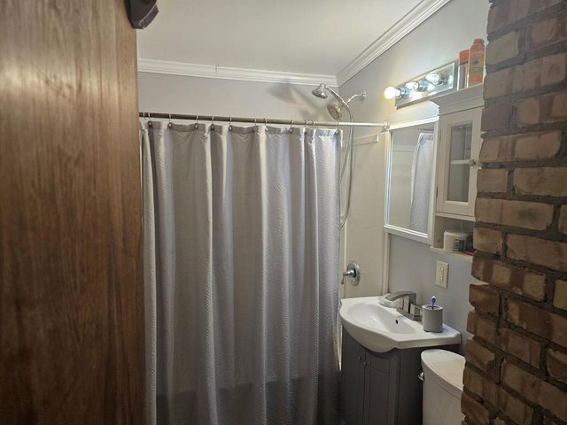 1008 N 23rd STREET, Manitowoc, WI 54220